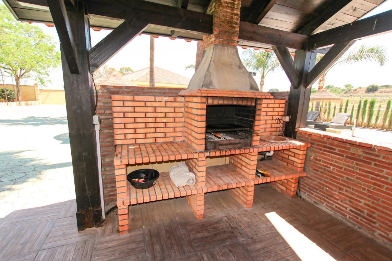 Tess Rancho Las Palmeras Alhaurín de la Torre Exterior foto