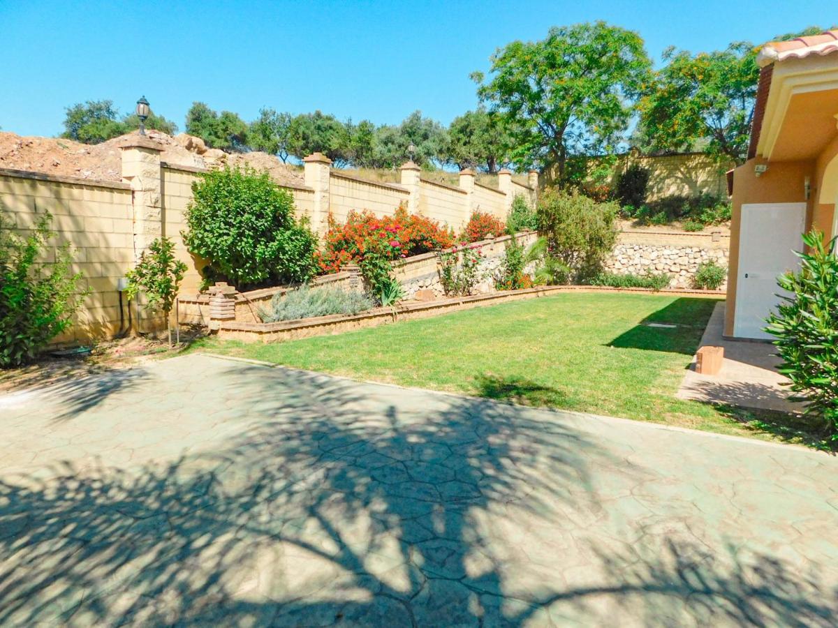 Tess Rancho Las Palmeras Alhaurín de la Torre Exterior foto